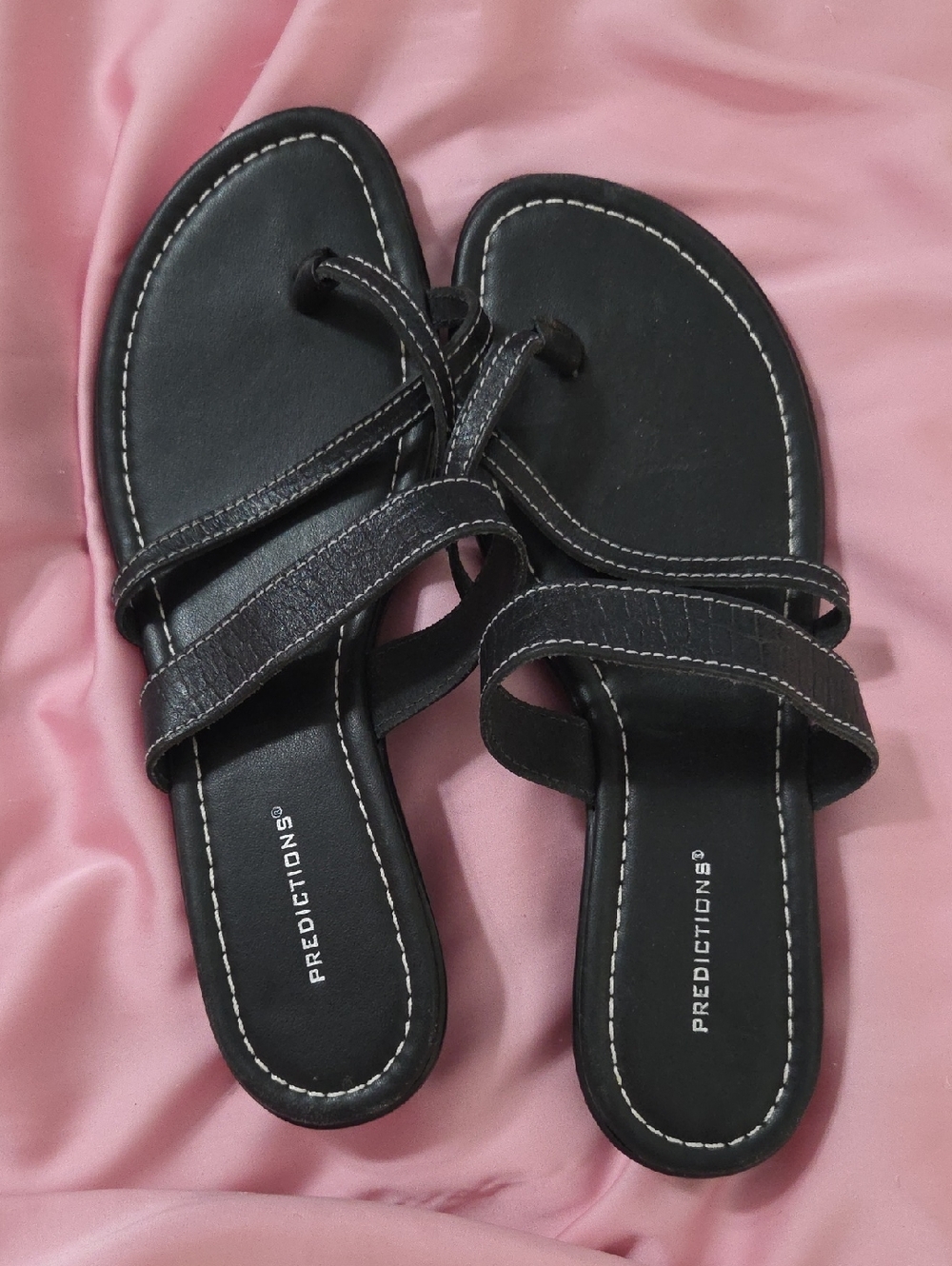 Predictions Black Double-Strap Toe-Loop Slide Sandals with Contrast Stitching